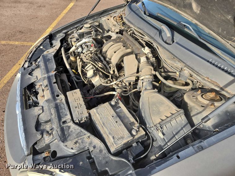 image for item ES2653 2002 Ford Taurus 