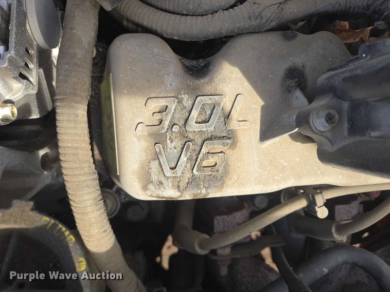 image for item ES2653 2002 Ford Taurus 