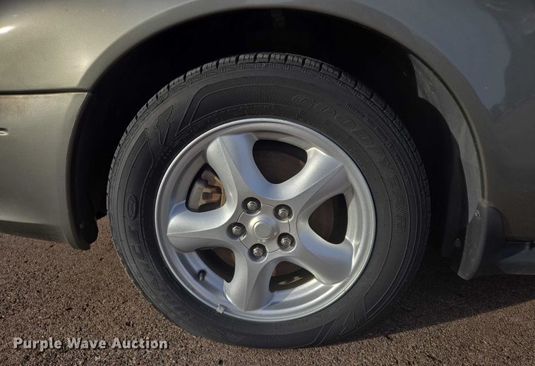 image for item ES2653 2002 Ford Taurus 