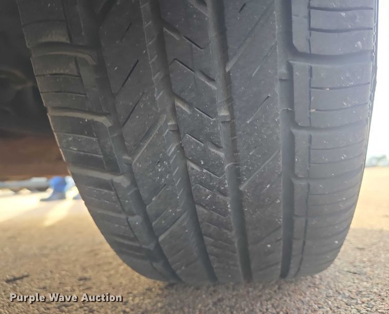 image for item ES2653 2002 Ford Taurus 