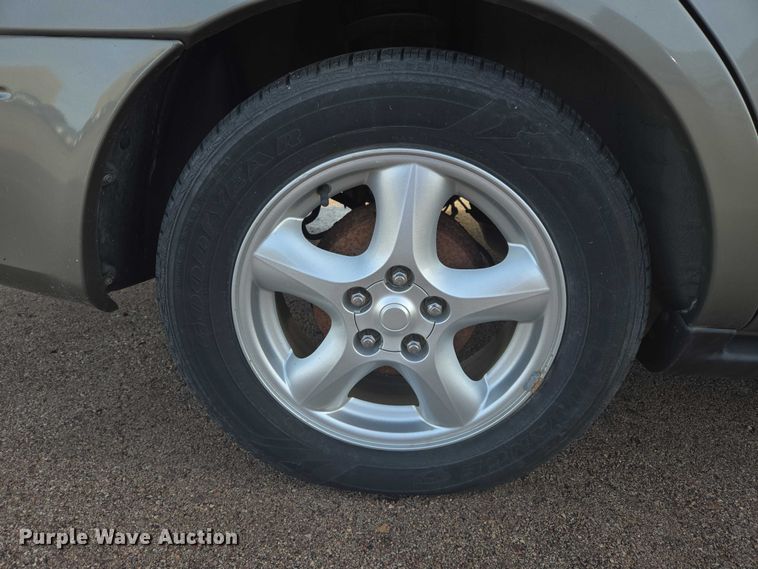 image for item ES2653 2002 Ford Taurus 