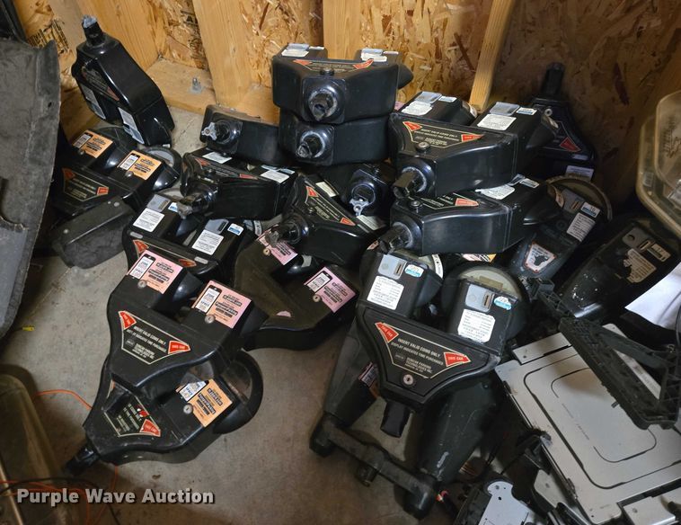 image for item ES2654 Duncan Industries parking meters