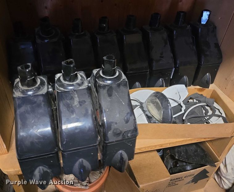 image for item ES2654 Duncan Industries parking meters