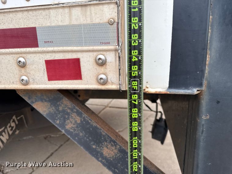 image for item ES5500 2019 Ford F350 Super Duty XL box truck