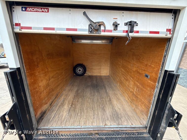 image for item ES5500 2019 Ford F350 Super Duty XL box truck