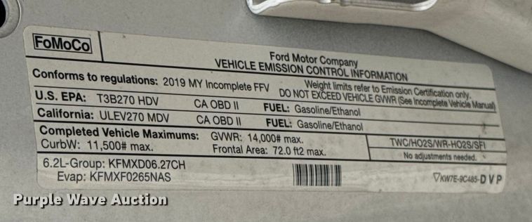 image for item ES5500 2019 Ford F350 Super Duty XL box truck