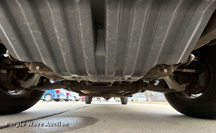 image for item ES5503 2008 Chevrolet Silverado 2500HD utility bed pickup truck