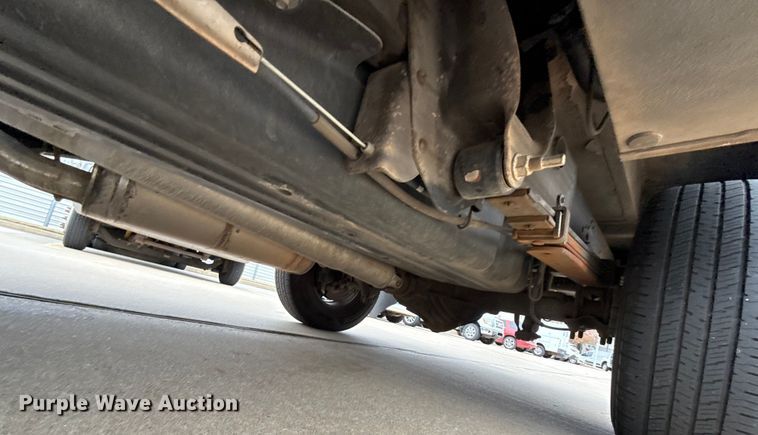 image for item ES5503 2008 Chevrolet Silverado 2500HD utility bed pickup truck