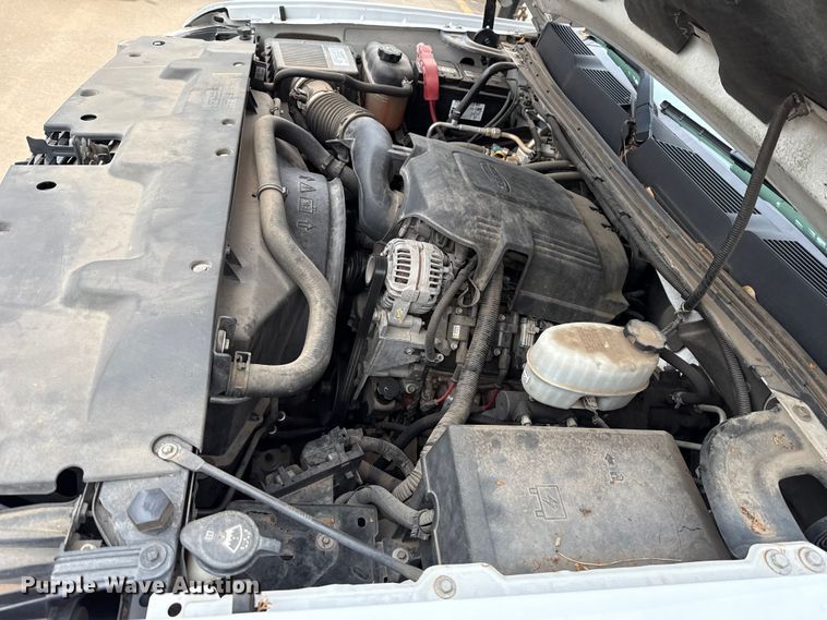 image for item ES5503 2008 Chevrolet Silverado 2500HD utility bed pickup truck