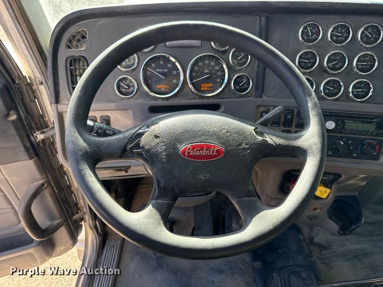 image for item ES5553 2013 Peterbilt 388 dump truck