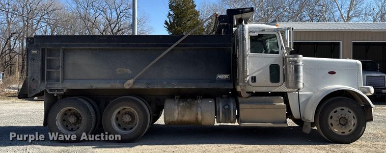 image for item ES5555 2013 Peterbilt 388 dump truck