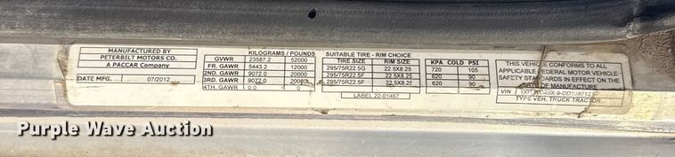 image for item ES5555 2013 Peterbilt 388 dump truck