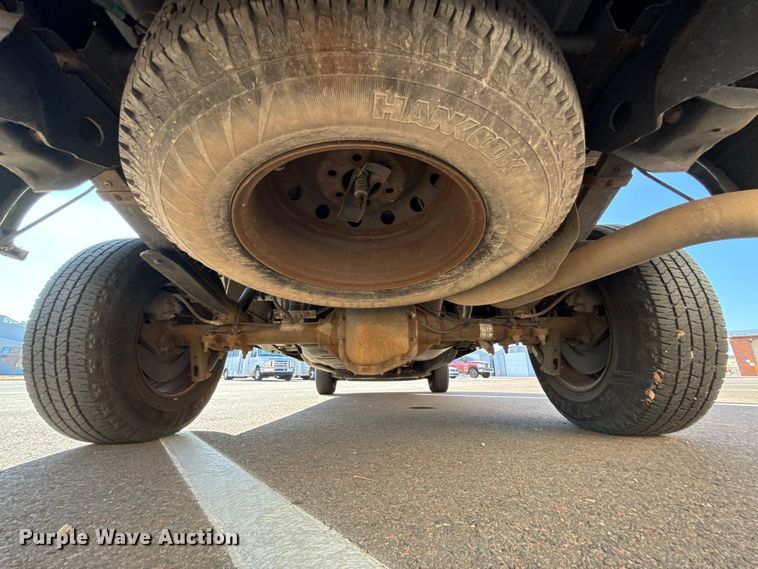 image for item ES5559 2011 Ford F150 XL pickup truck