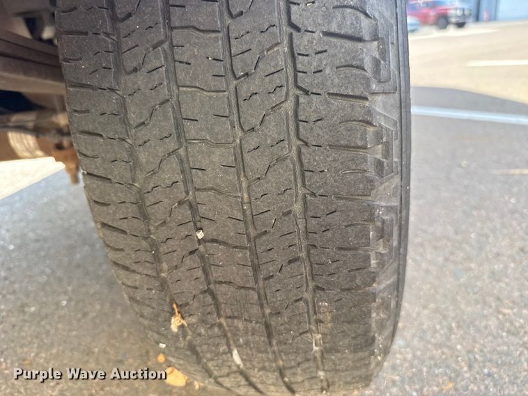 image for item ES5559 2011 Ford F150 XL pickup truck