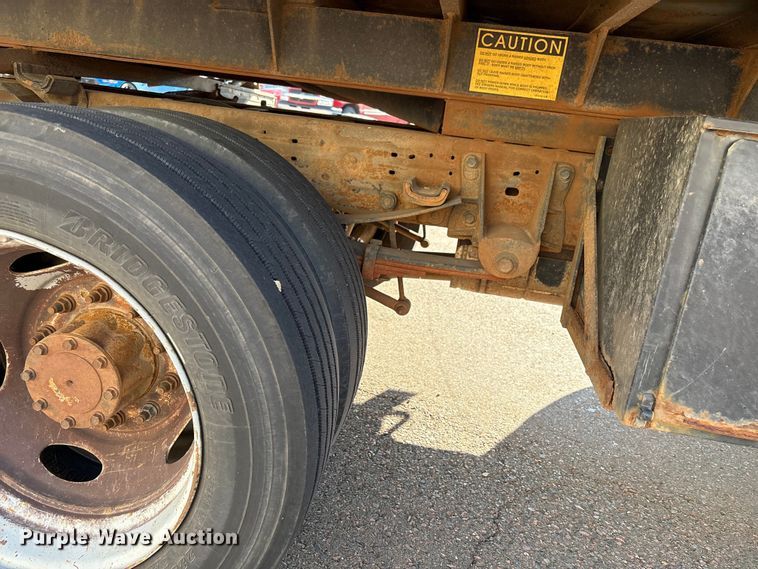 image for item ES5560 2005 Ford F450 Super Duty XL Crew Cab dump truck