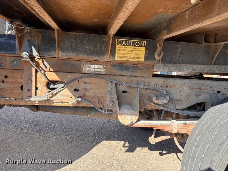 image for item ES5560 2005 Ford F450 Super Duty XL Crew Cab dump truck