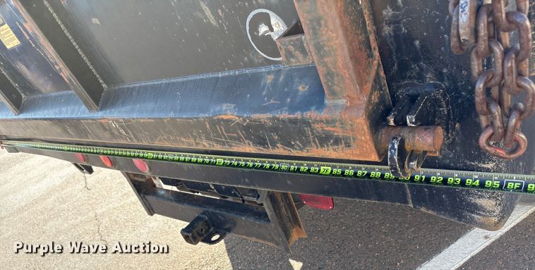 image for item ES5560 2005 Ford F450 Super Duty XL Crew Cab dump truck