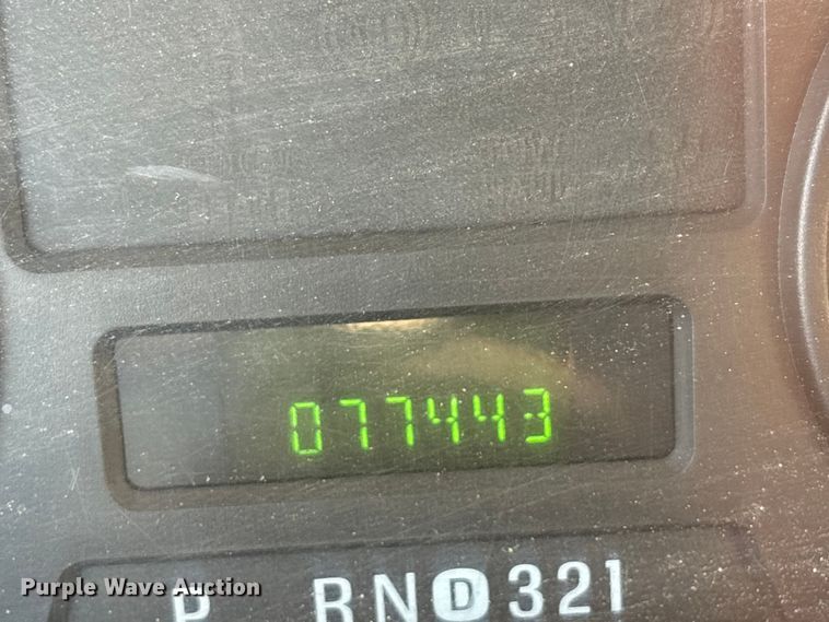 image for item ES5560 2005 Ford F450 Super Duty XL Crew Cab dump truck