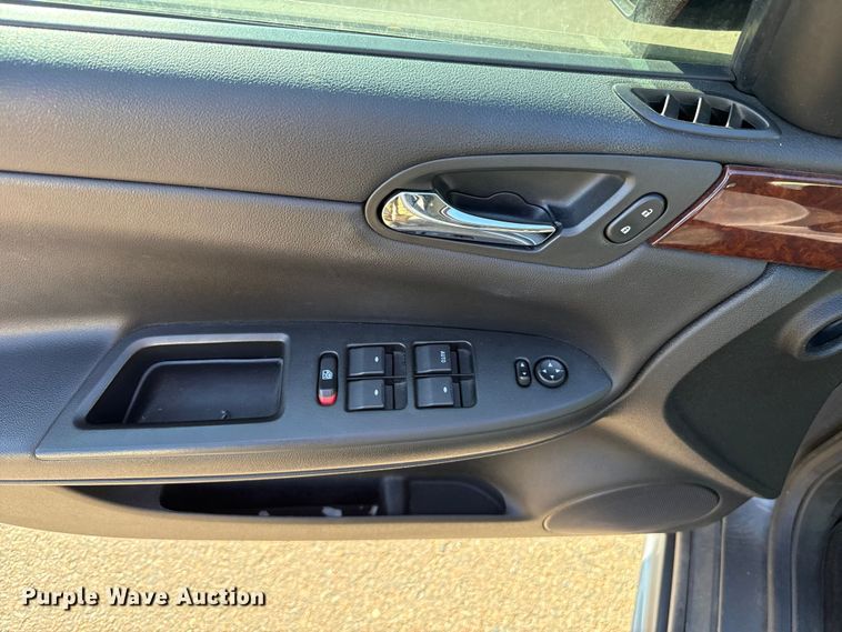 image for item ES5561 2010 Chevrolet Impala 