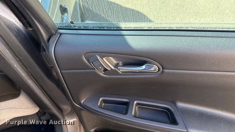 image for item ES5561 2010 Chevrolet Impala 