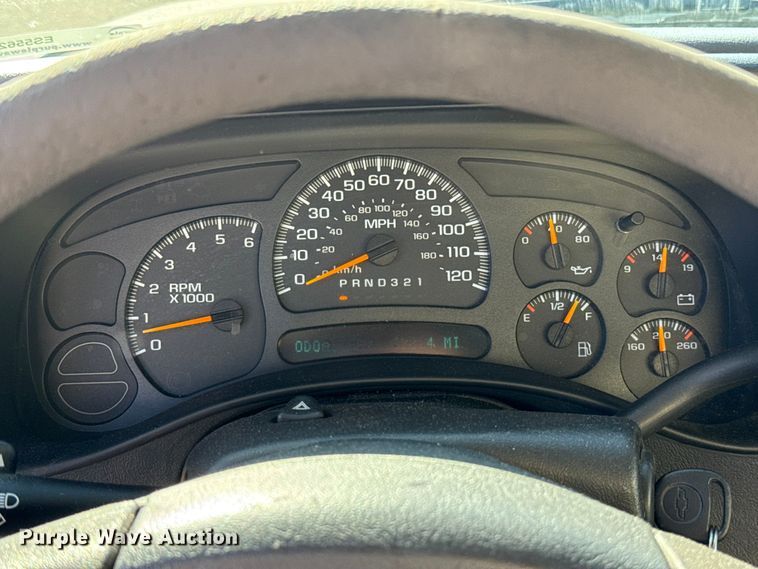 image for item ES5562 2006 Chevrolet Silverado 1500 pickup truck