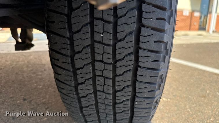 image for item ES5562 2006 Chevrolet Silverado 1500 pickup truck