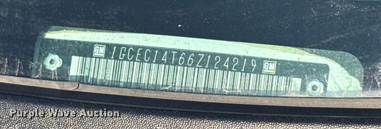 image for item ES5562 2006 Chevrolet Silverado 1500 pickup truck