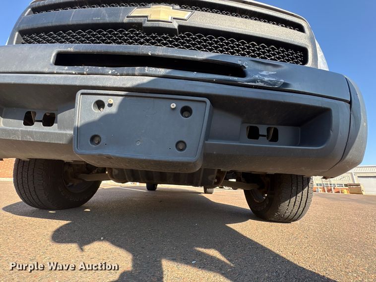 image for item ES5564 2009 Chevrolet Silverado 1500 utility bed pickup truck