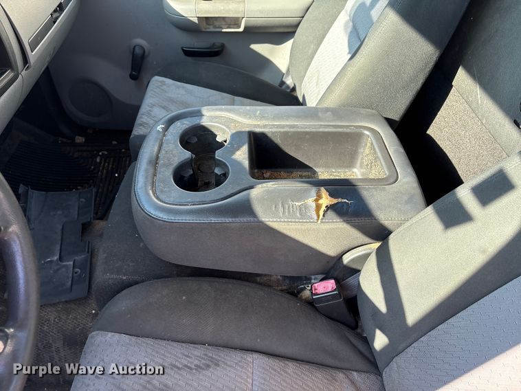 image for item ES5564 2009 Chevrolet Silverado 1500 utility bed pickup truck