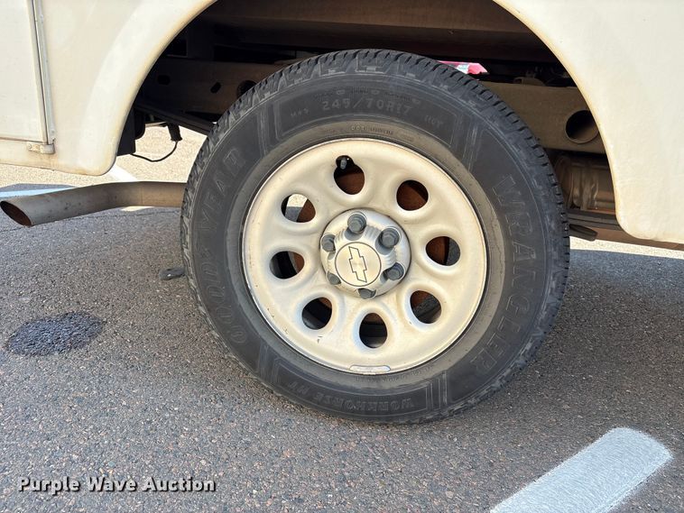 image for item ES5564 2009 Chevrolet Silverado 1500 utility bed pickup truck