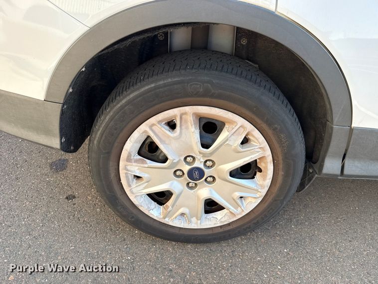 image for item ES5567 2014 Ford Escape SUV