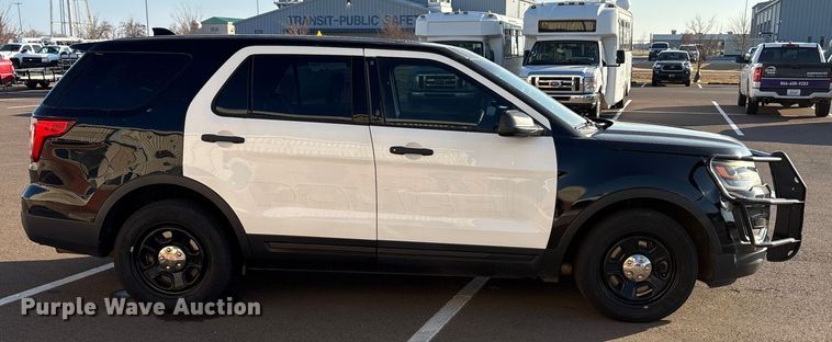 image for item ES5569 2016 Ford Explorer SUV