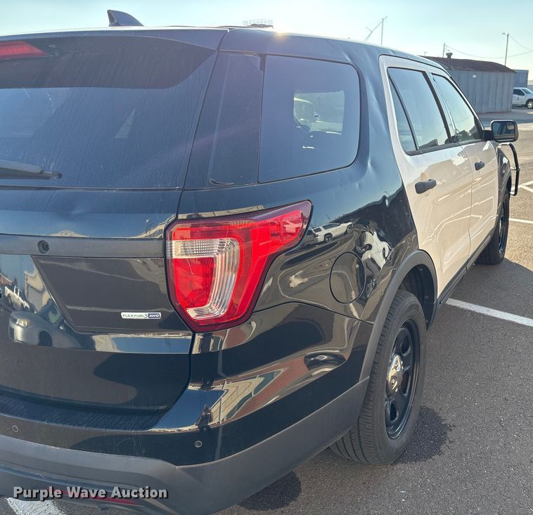 image for item ES5569 2016 Ford Explorer SUV