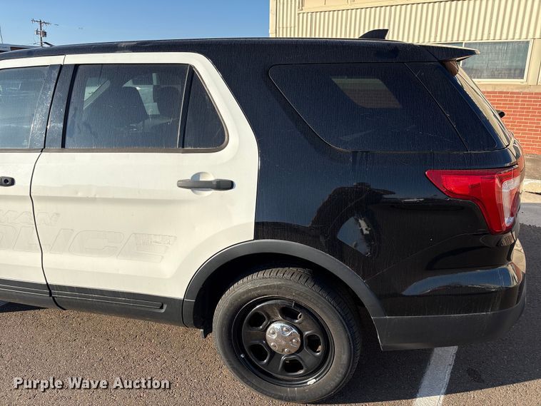 image for item ES5569 2016 Ford Explorer SUV