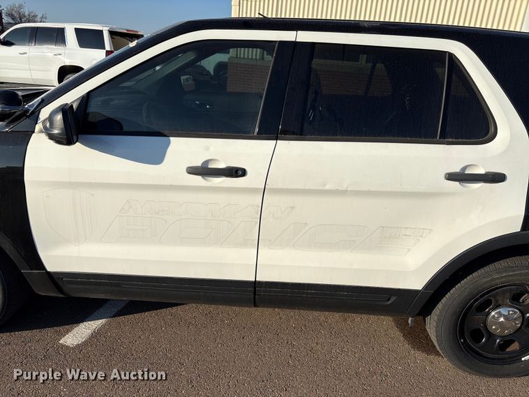 image for item ES5569 2016 Ford Explorer SUV