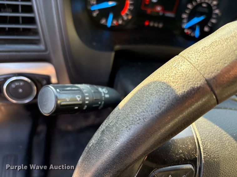 image for item ES5569 2016 Ford Explorer SUV