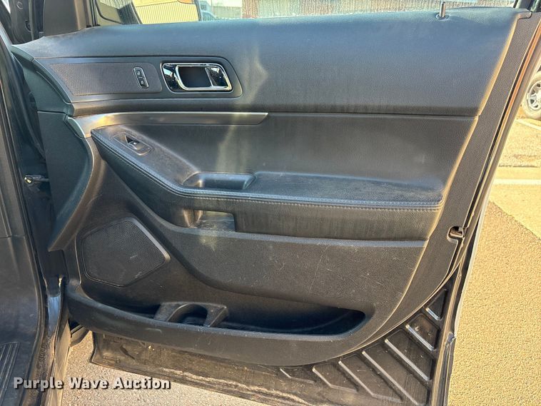 image for item ES5569 2016 Ford Explorer SUV