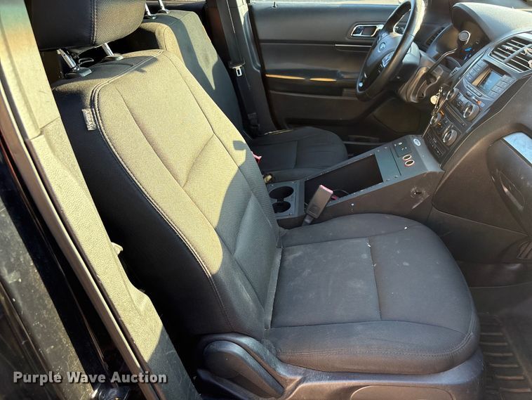 image for item ES5569 2016 Ford Explorer SUV