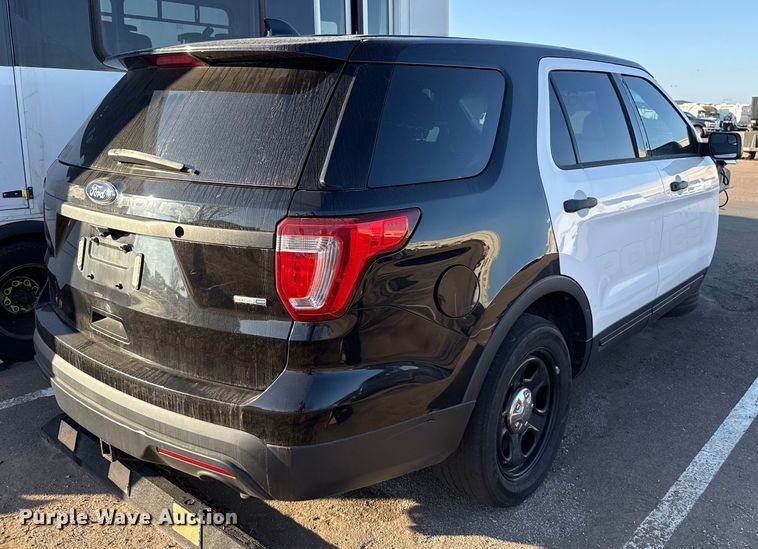 image for item ES5571 2017 Ford Explorer Police Interceptor SUV