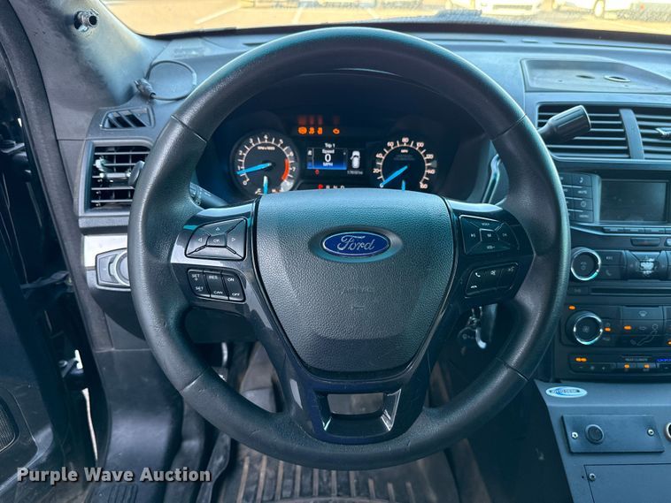image for item ES5571 2017 Ford Explorer Police Interceptor SUV