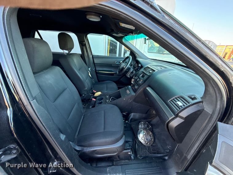 image for item ES5571 2017 Ford Explorer Police Interceptor SUV