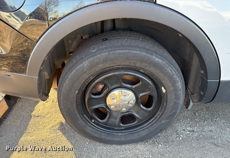 image for item ES5571 2017 Ford Explorer Police Interceptor SUV