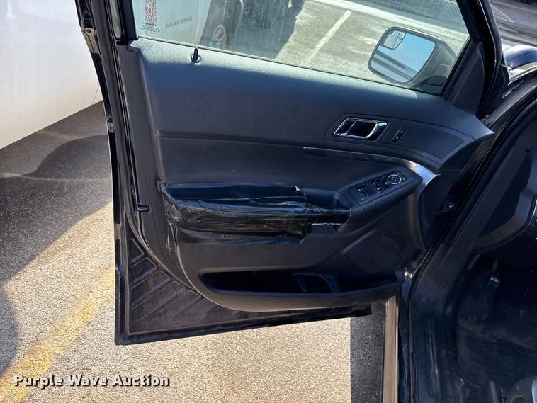 image for item ES5575 2013 Ford Explorer Police Interceptor SUV