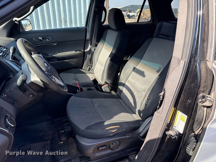 image for item ES5575 2013 Ford Explorer Police Interceptor SUV