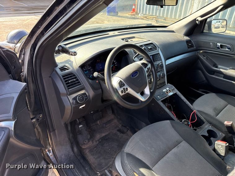 image for item ES5575 2013 Ford Explorer Police Interceptor SUV