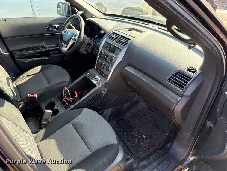 image for item ES5575 2013 Ford Explorer Police Interceptor SUV