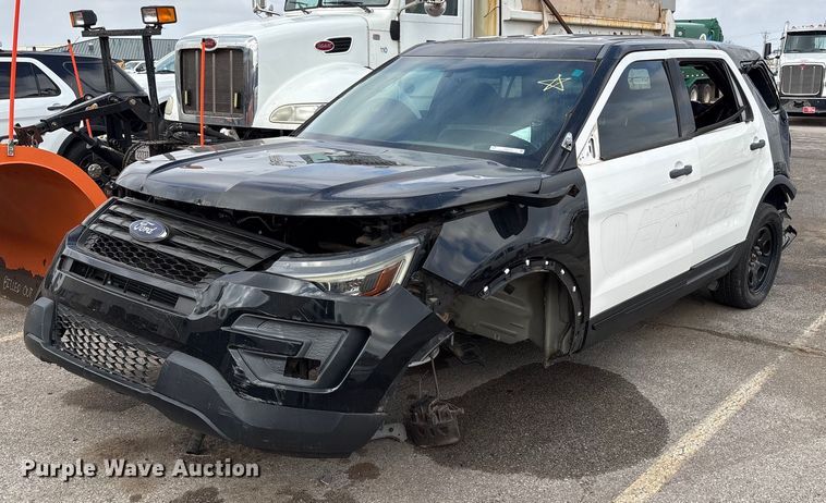 image for item ES5576 2017 Ford Explorer Police Interceptor SUV