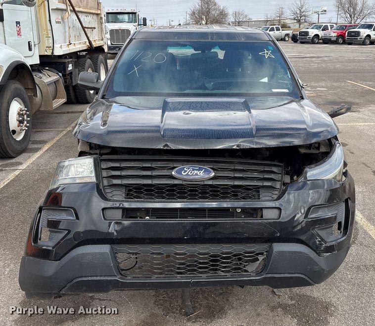 image for item ES5576 2017 Ford Explorer Police Interceptor SUV