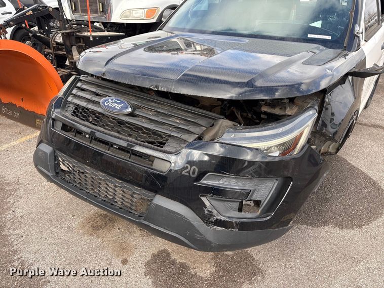 image for item ES5576 2017 Ford Explorer Police Interceptor SUV