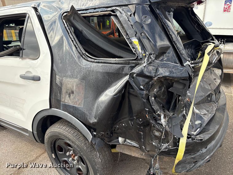 image for item ES5576 2017 Ford Explorer Police Interceptor SUV